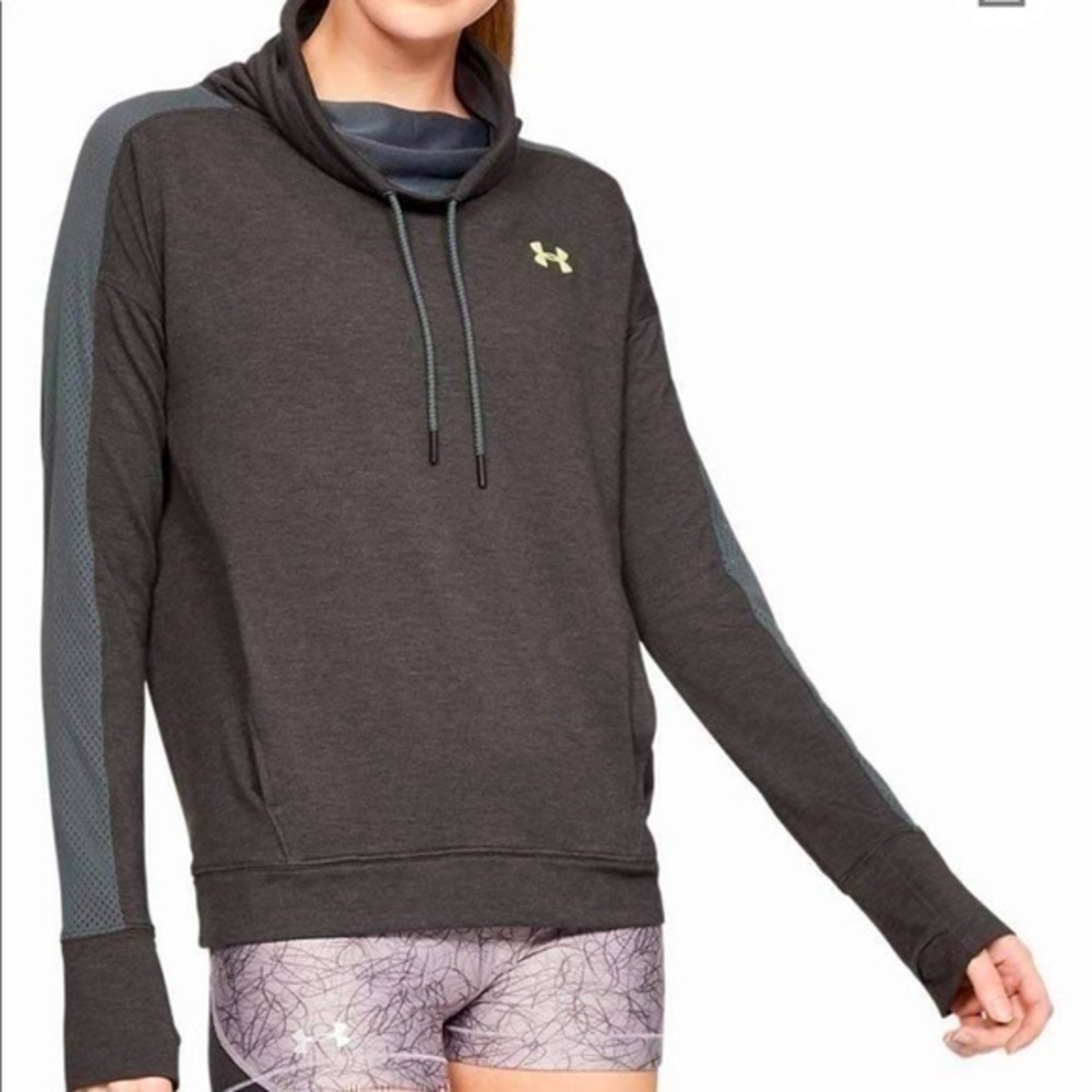 Under Armour funnel neck featherweight pullover